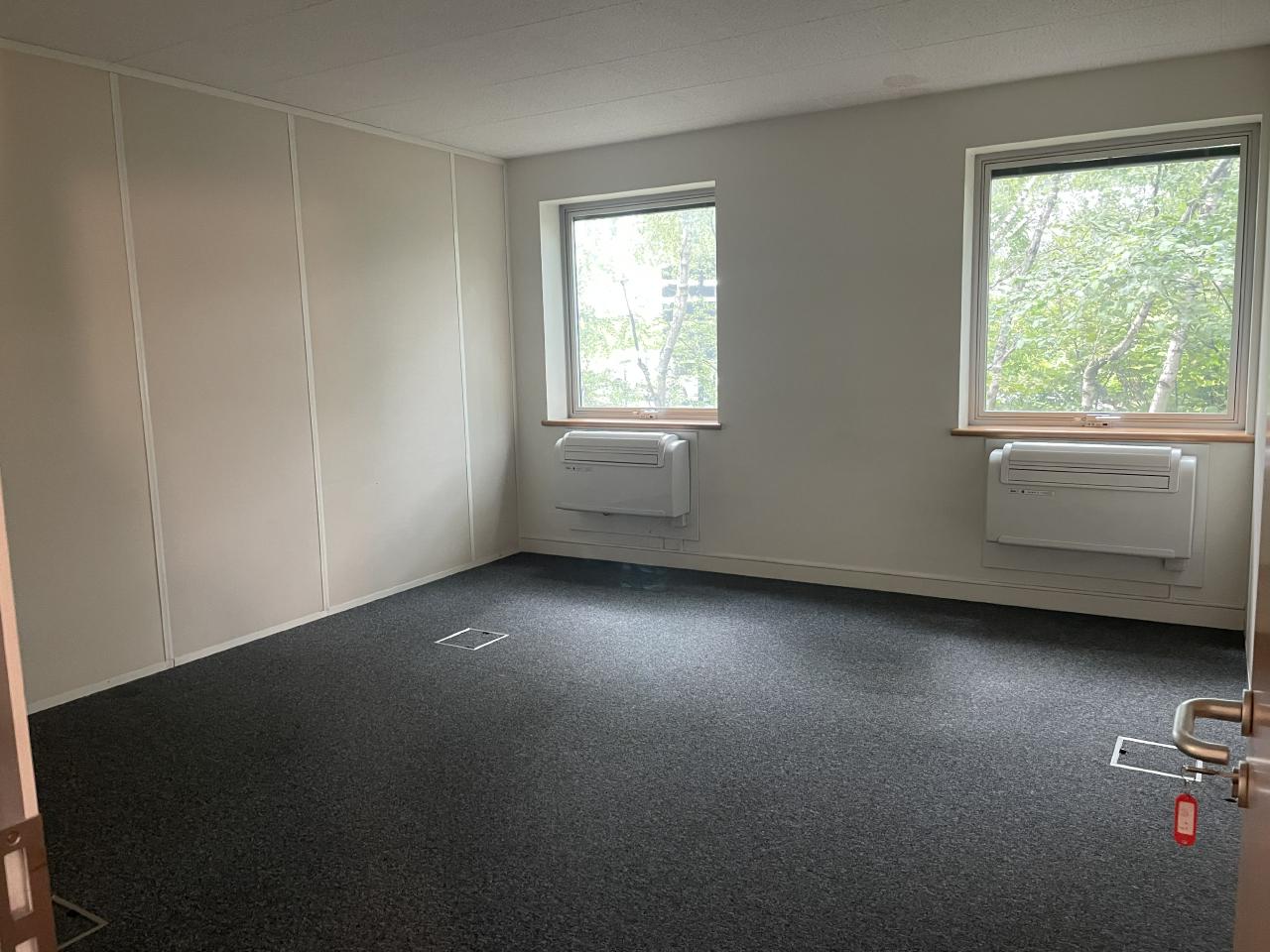 Bureau La Plaine Saint-Denis 1746m² Location bureau La Plaine Saint-Denis Seine-Saint-Denis OLBUR2312422 7